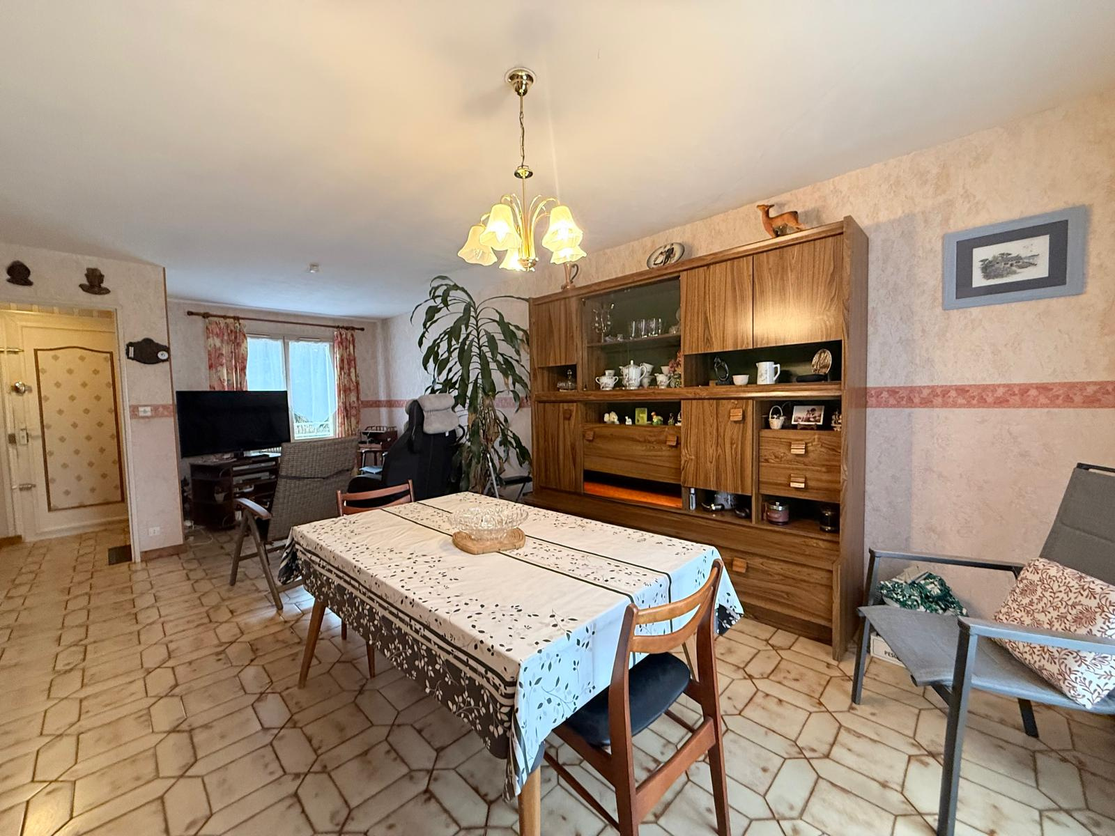 Maison T5- 107 m2 avec sous sol-complet Pins-Justaret