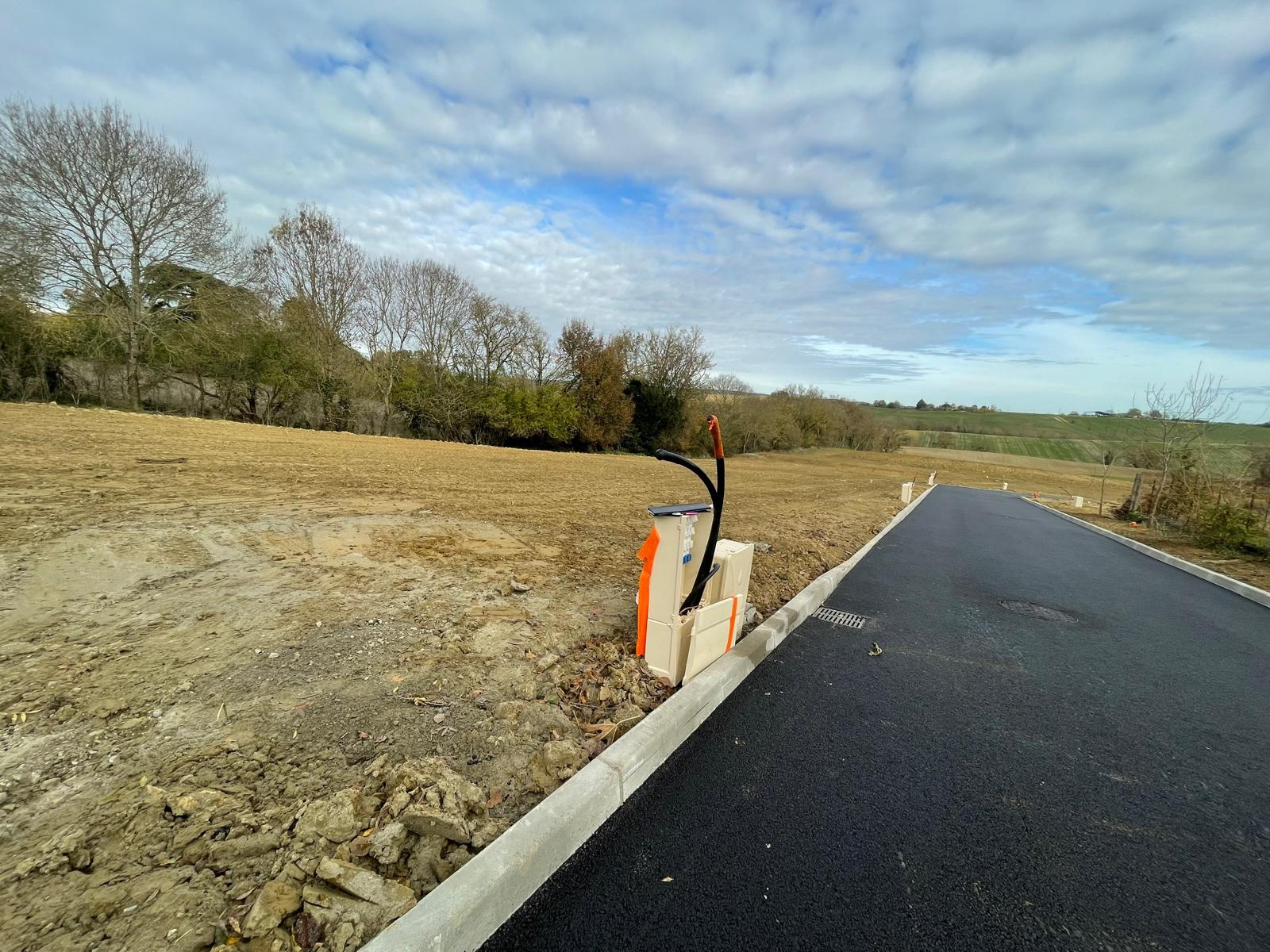 Terrain à bâtir 850m2 - Encausse (32)